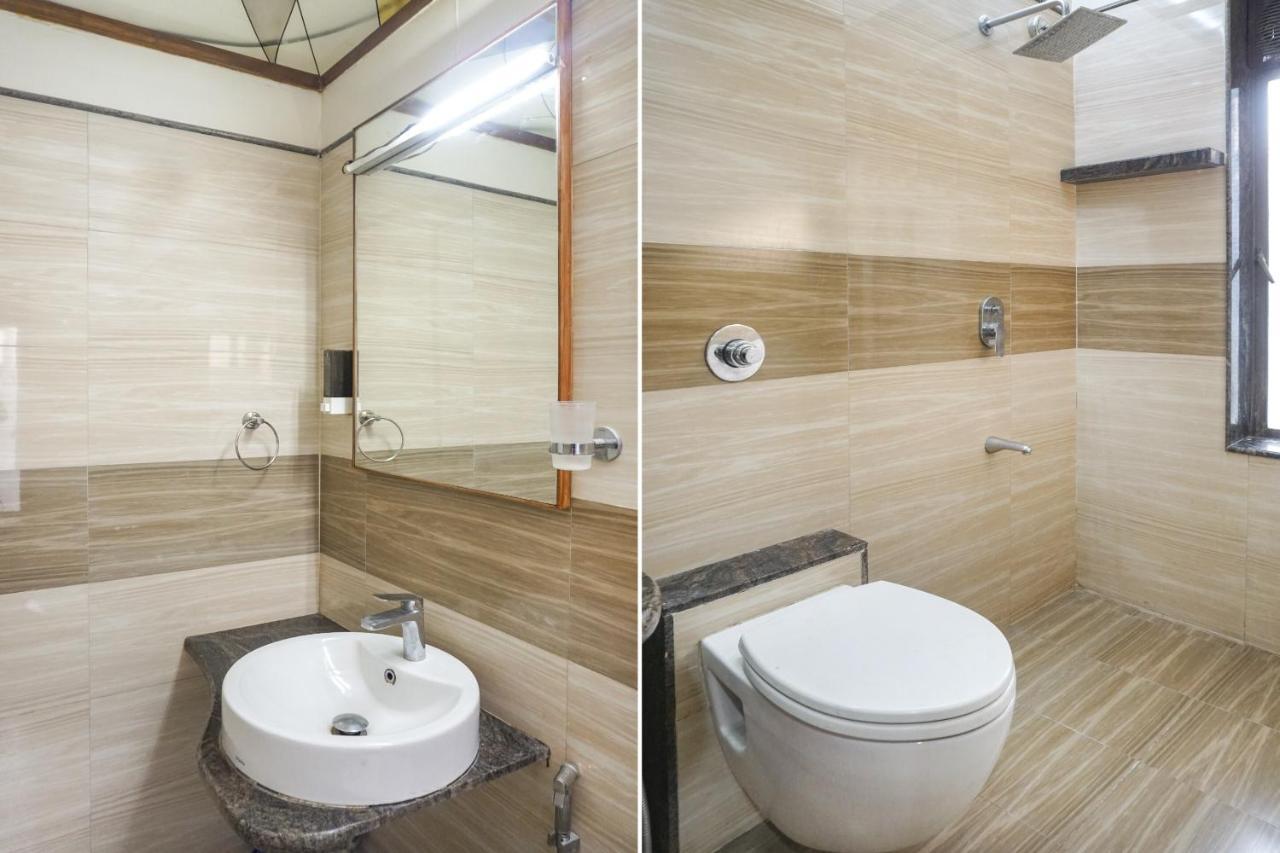 Super Townhouse Oak Sr Hotel Wakad Pune Esterno foto